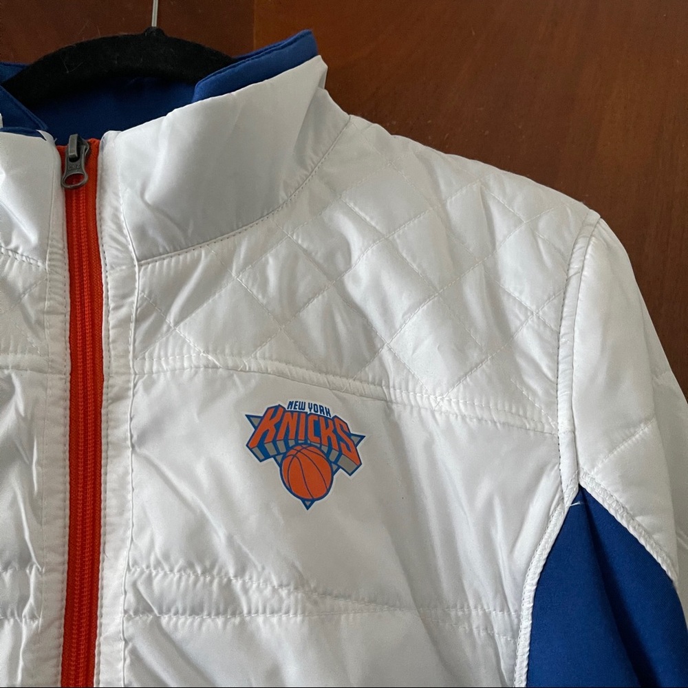 NWT G-III NBA New York Knicks Lightweight Jacket - Picture 3 of 8